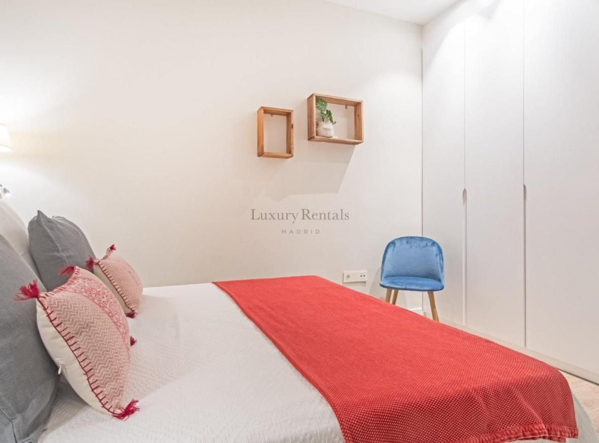 Experience The Best Of Madrid! Gran Via Apartment For 6, Comfort And Style In The Heart Of Chueca III ภายนอก รูปภาพ